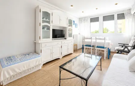 Appartement face à la plage à Puebla de Farnals, 1 chambre : photo 2