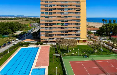 Appartement face à la plage à Puebla de Farnals, 1 chambre : photo 5