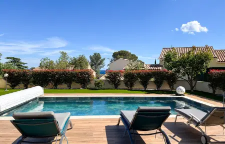 MAISON AVEC PISCINE 1, Location Maison 6 personnes à Saint Raphaël - Photo 6