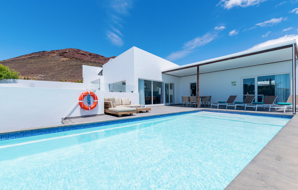 Maison 3 chambres piscine à Playa Blanca - Photo 1