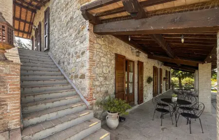 Maison 8 chambres avec piscine privée à Fabro : photo 16