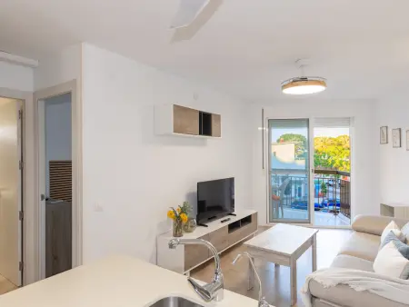 Appartement rénové 200m de la plage à La Pineda : photo 8