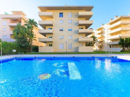 Appartement 6 pers. Salou : chambre enfants 5 lits, plage 5 min : photo 32