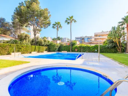 Appartement 6 pers. Salou : chambre enfants 5 lits, plage 5 min : photo 33