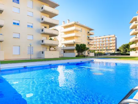 Appartement 6 pers. Salou : chambre enfants 5 lits, plage 5 min : photo 35