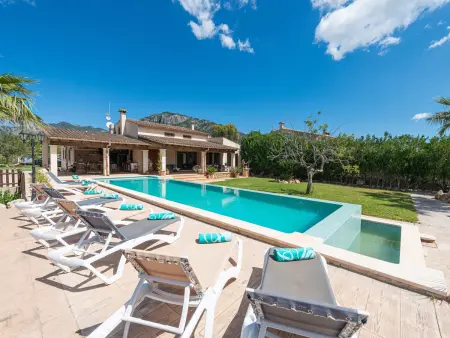 Villa 5 chambres piscine XXL eau salée, vue Sierra Tramuntana - Photo 1