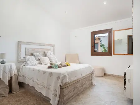 Villa 5 chambres piscine XXL eau salée, vue Sierra Tramuntana - Photo 3
