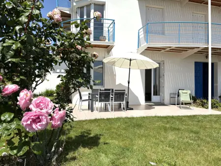 Appartement face mer à La Forêt-Fouesnant, plage directe : photo 2