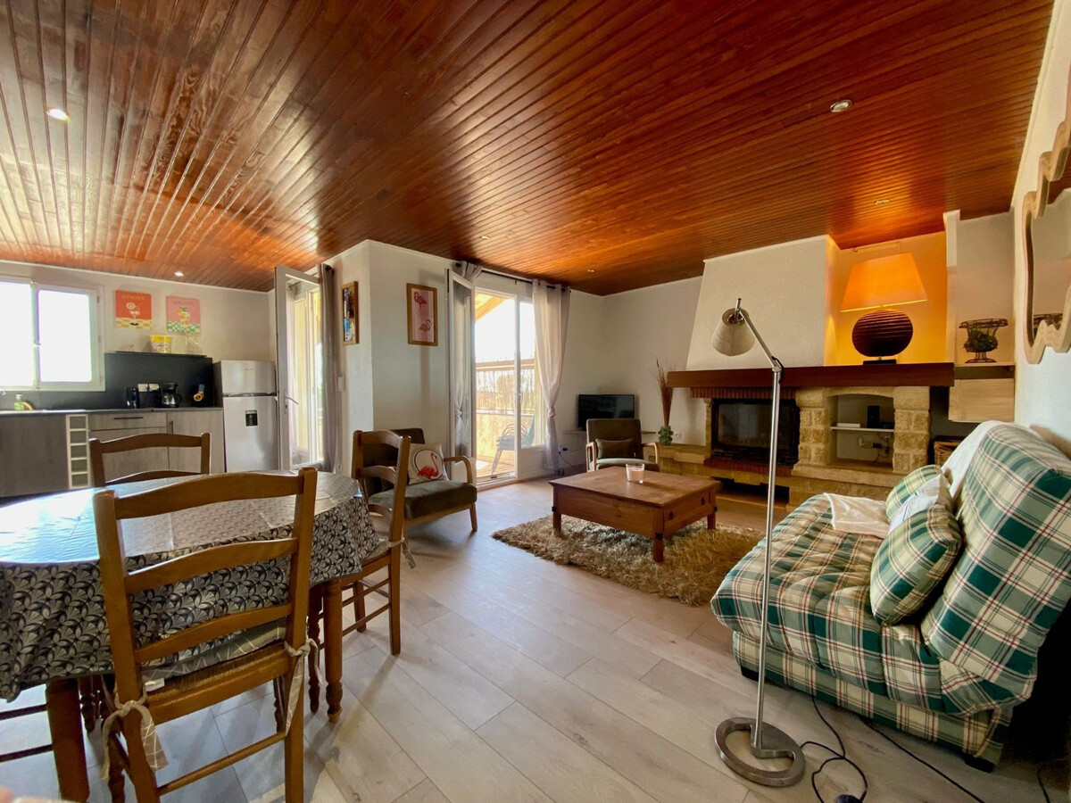 Maison atypique au bord de l'étang de Thau à Mèze - Photo 5