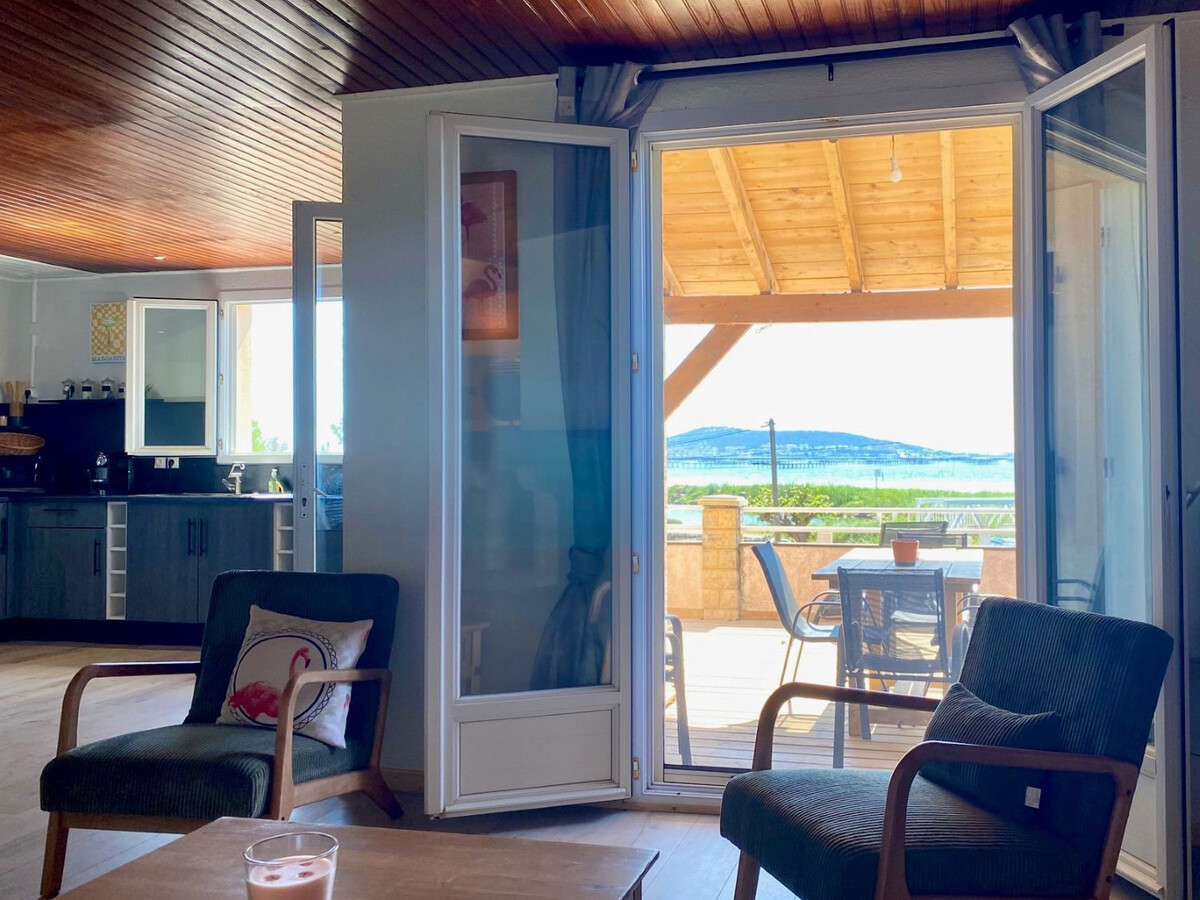 Maison atypique au bord de l'étang de Thau à Mèze - Photo 7