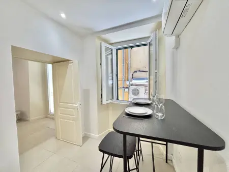 Appartement 2 pers. centre-ville Ajaccio, plage à pied - Photo 10