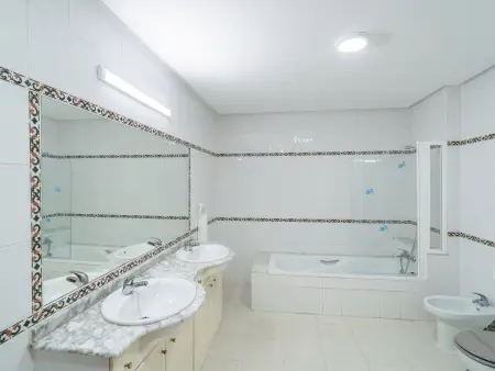 Appartement golf Lauro 6 pers. avec clim et piscine : photo 18