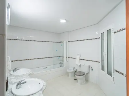 Appartement golf Lauro 6 pers. avec clim et piscine : photo 20