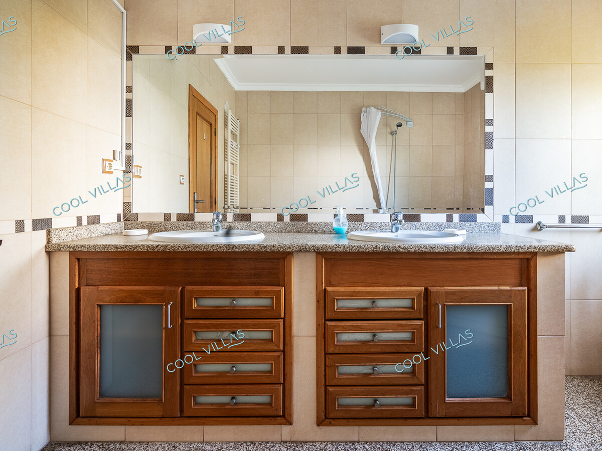 Villa 5 chambres avec piscine privée à 750 m de la plage - Photo 25