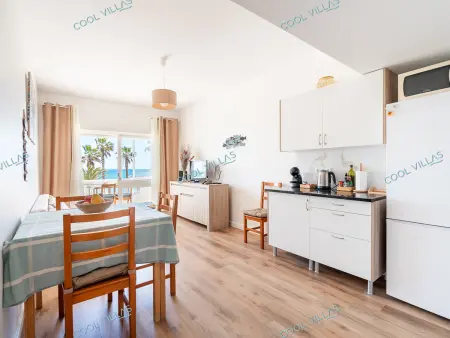 Appartement 2 chambres à 20 m de la plage, Quarteira : photo 6