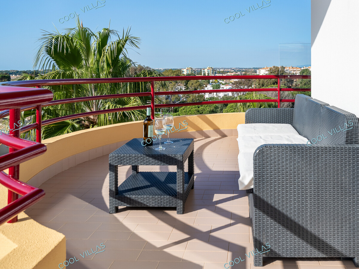 Appartement vue mer avec terrasse – Quarteira - Photo 3