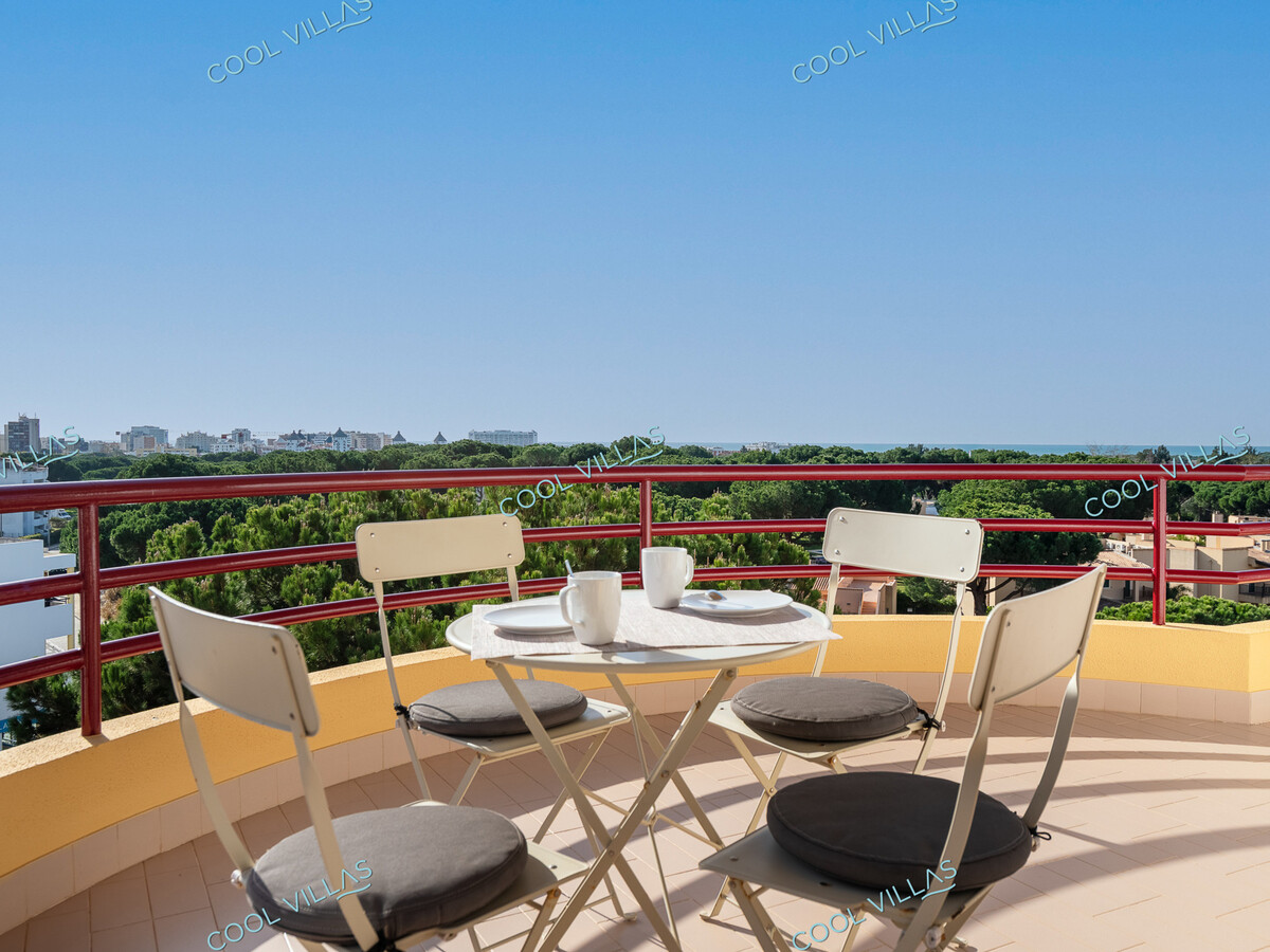 Appartement vue mer avec terrasse – Quarteira - Photo 5