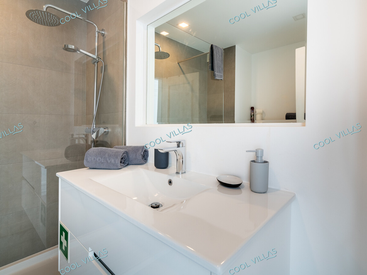 Appartement vue mer avec terrasse – Quarteira - Photo 20