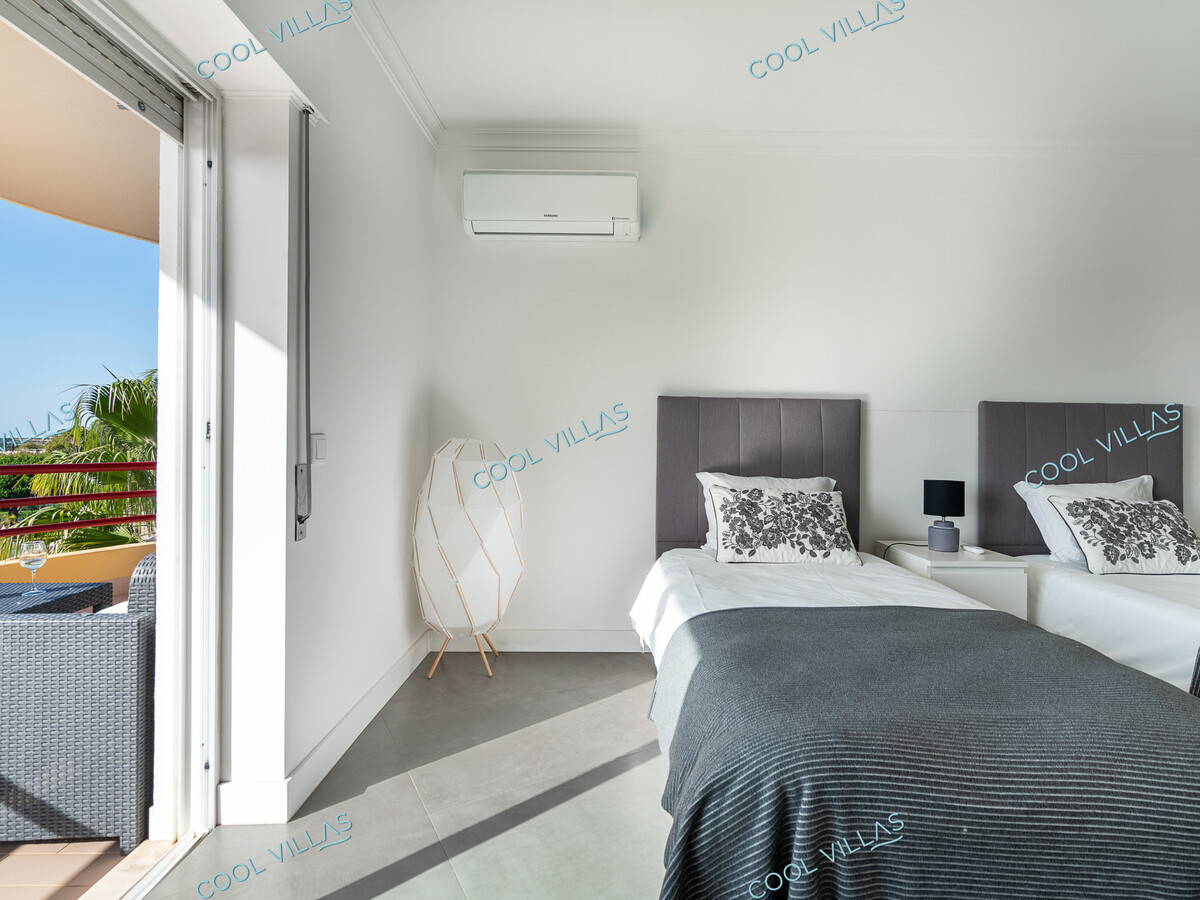 Appartement vue mer avec terrasse – Quarteira - Photo 27