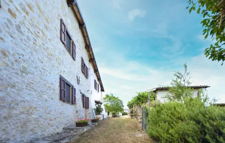 Maison 5 chambres avec piscine privée à Sellano : photo 13