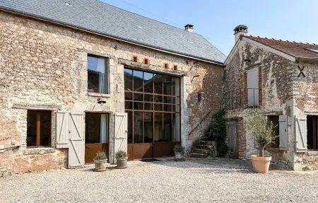 Maison 70 m² en pierre, jardin clôturé à La Boissière : photo 6