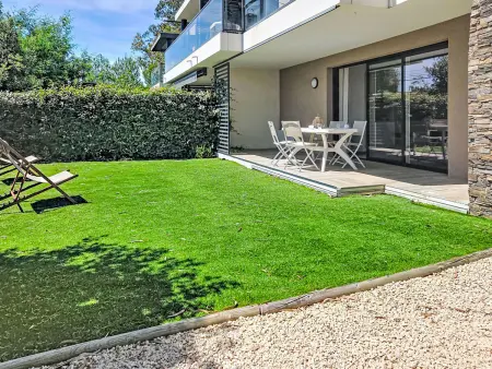 Appartement Art Park 3 pièces avec terrasse et piscine : photo 23