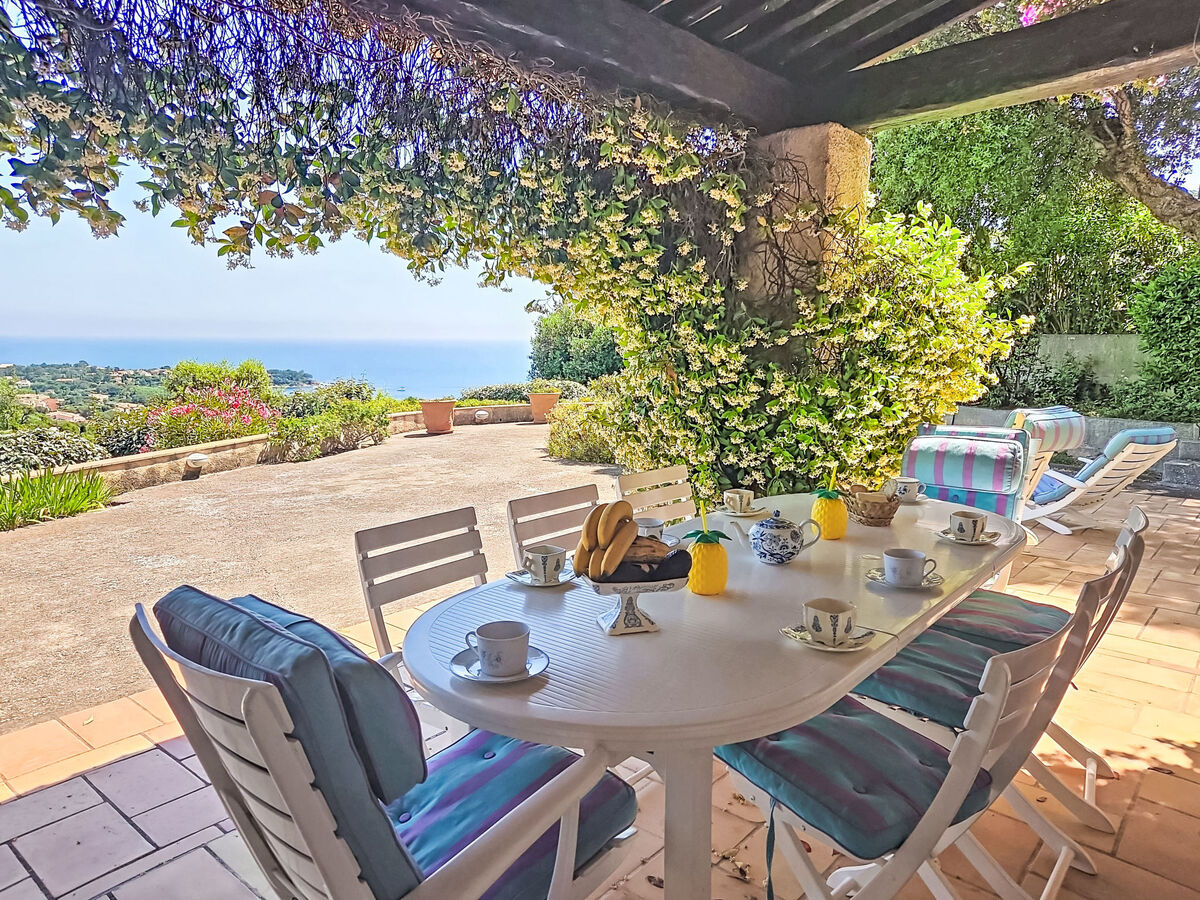 Villa La Farlade - 4 chambres avec vue mer à Agay - Photo 2