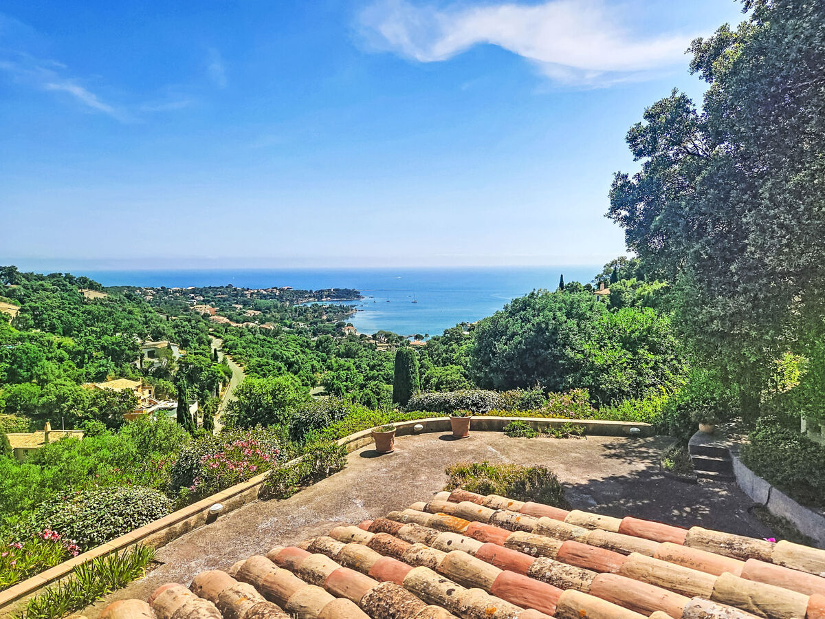 Villa La Farlade - 4 chambres avec vue mer à Agay - Photo 3