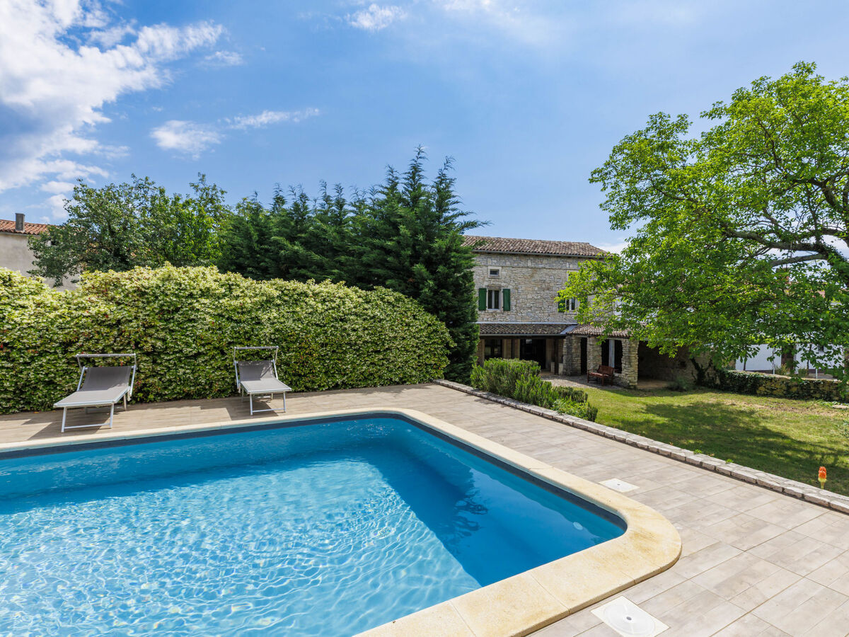 Villa Krase, maison 4 chambres avec piscine privée - Photo 1