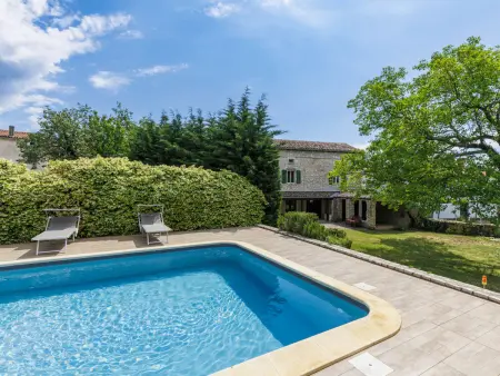 Villa Krase, maison 4 chambres avec piscine privée