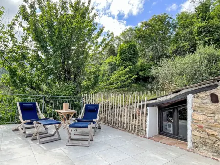 Maison Laetitia à Pieve di Teco, vue montagne : photo 2