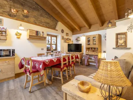 Chalet Ralon, 90 m² avec vue panoramique : photo 2