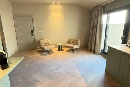 Maison indépendante avec bain à remous, centre-ville d'Alicante : photo 11