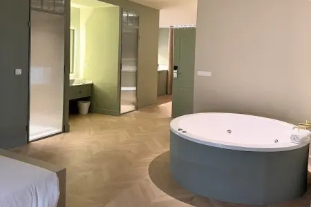Maison indépendante avec bain à remous, centre-ville d'Alicante : photo 22