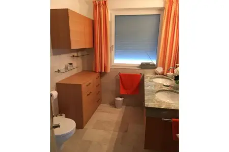 Maison 4 personnes à Lana avec terrasse et spa : photo 10