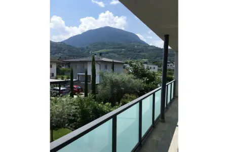 Maison 4 personnes à Lana avec terrasse et spa : photo 12