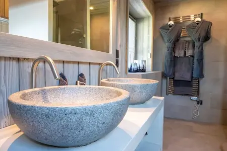 KZ-10-RETORNES, Chalet exceptionnel pour 12 personnes avec sauna et jacuzzi - Photo 1
