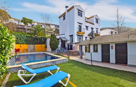 Casa Rural La Albahaca, maison avec piscine privée : photo 1
