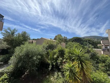 Appartement climatisé avec terrasse à 200m des plages : photo 18