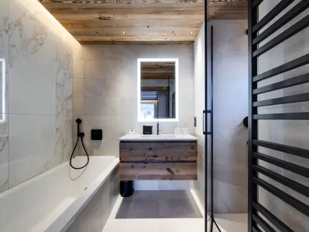 Appartement 8 pers., 4 chambres vue montagne à Val-d'Isère : photo 8