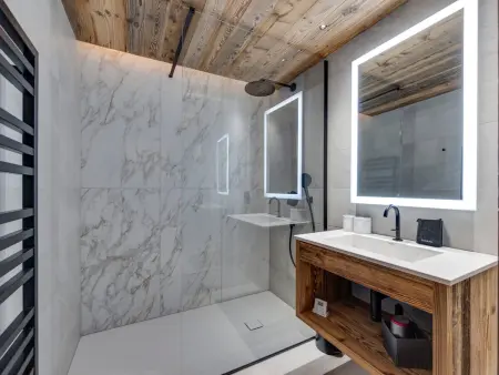 Appartement 8 pers., 4 chambres vue montagne à Val-d'Isère : photo 14