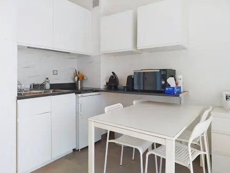Studio climatisé vue mer, balcon 7m² - Bormes-les-Mimosas : photo 5