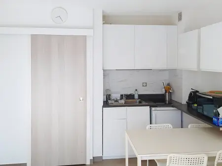 Studio climatisé vue mer, balcon 7m² - Bormes-les-Mimosas : photo 6