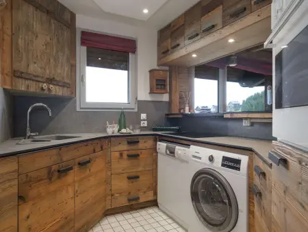 Appartement skis aux pieds à Courchevel 1850 : photo 4