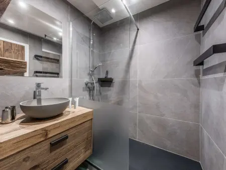 Appartement skis aux pieds à Courchevel 1850 : photo 6