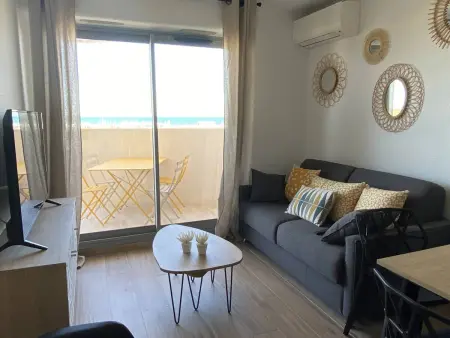 Location appartement à Canet Plage, Appartement rénové avec parking, clim et vue mer - 4 pers.