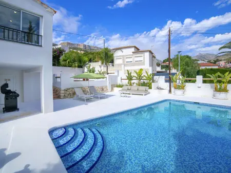 Villa Bohemia, 5 chambres avec piscine à Calpe : photo 1
