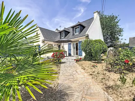 Maison Le Guerno – 6 pers., 3 chambres, terrasse : photo 5