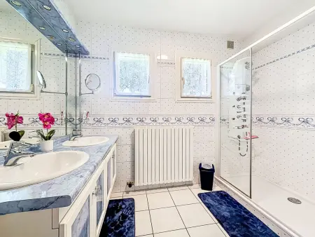 Maison Le Guerno – 6 pers., 3 chambres, terrasse : photo 20