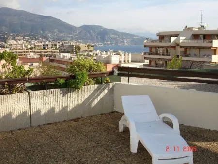 Location appartement à Roquebrune Cap Martin, Ruhige Tourismusmöblierung mit Balkon und Pool